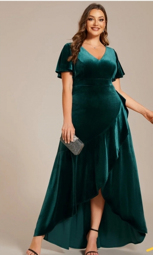 Fløjls / velour kjole med ærme til plussize kvinder i flere farver