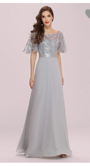 Nicoline brudekjole med flagermusærmer