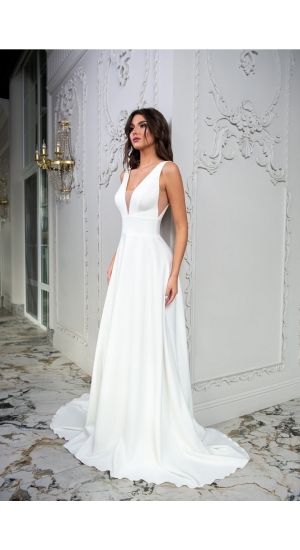 Alberta  Brudekjole fra tysk mærke med strop