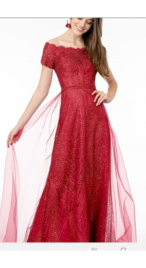 Gls fest kjole i rød off schoulder Gls fest kjole i rød off schoulder