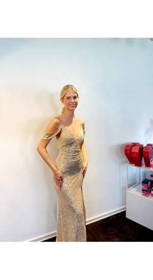 Bd4004 festkjole I flere farver med glimmer og slæb