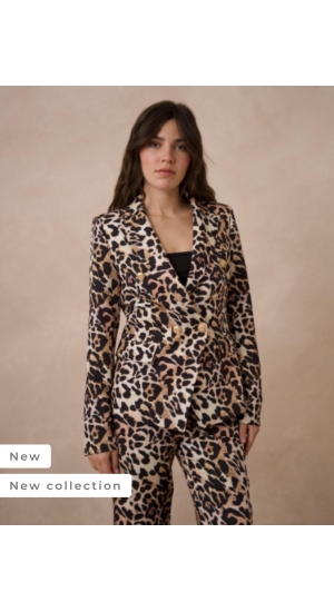 Atentif leopard jakkesæt Atentif leopard jakkesæt