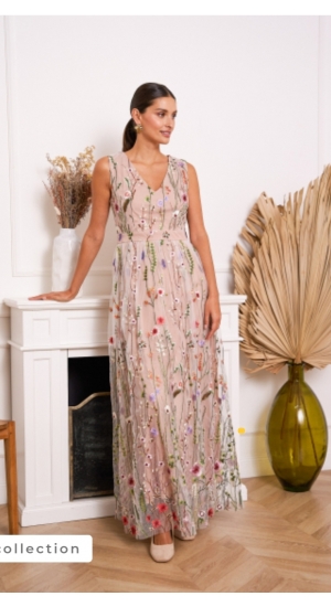 Blomstret brudekjole 