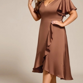   Nora plussize  enkel satin med v ryg og let skørt i flere farver