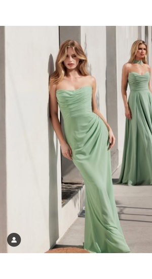 Stropløs kjole  festkjole i flere farver   Stropløs kjole  festkjole i flere farver