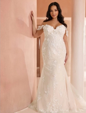   Plus size brudekjole i dyb champagne sol farve 