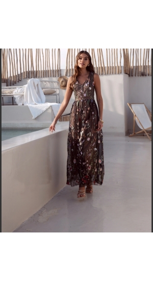 Choklate kjole med blomster