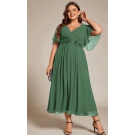 Laluna kjoler også i plus size som dækker knæ