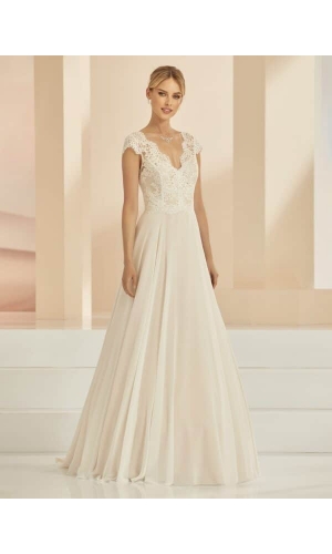 Bianco brudekjole med blonde del 