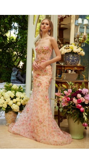 Blomster kjole havfrue fra Bridalstore i Herlev