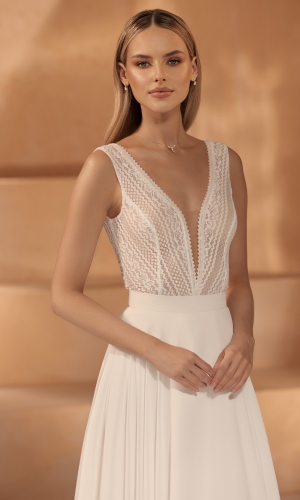 Brude-body i blonde uden ærmer E428 | bridalstore.dk