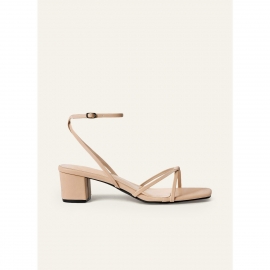 Nude brudepumps i pu-læder | bridalstore.dk