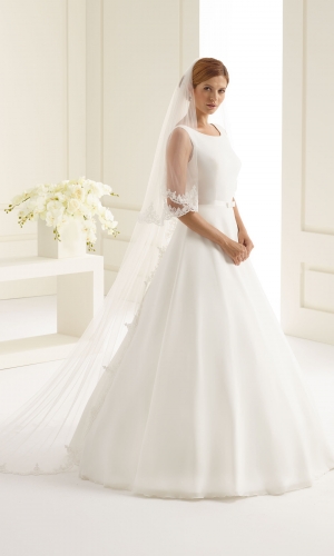 Brudeslør S164 i blød tyl med blondekant med glasperler 220 cm | bridalstore.dk