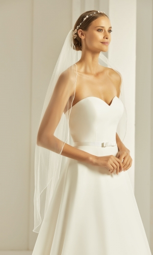 Brudeslør S259 i blød tyl med perlekant 110 cm | bridalstore.dk