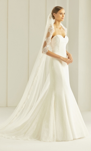 Brudeslør S280 i blød tyl med blondekant 300 cm | bridalstore.dk