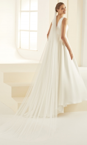 Brudeslør S362 i blød glimmertyl med cut edge-kant 300 cm | bridalstore.dk