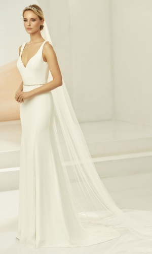 Brudeslør S380 i blød tyl med cut edge-kant 250 cm | bridalstore.dk