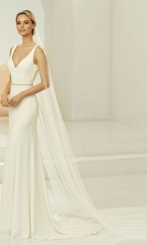 Brudeslør S382 i blød tyl med cut edge-kant 300 cm | bridalstore.dk