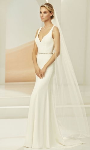 Brudeslør S402 i blød tyl med glasperlekant 170 cm | bridalstore.dk