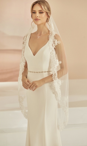 Brudeslør S412 i blød tyl med paillet-blondekant 110 cm | bridalstore.dk