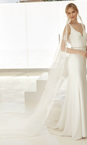 Brudeslør S423 i diamanttyl med blondekant 300 cm | bridalstore.dk