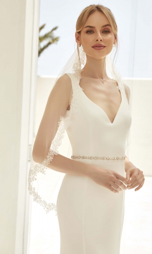 Brudeslør S429 i blød tyl med blondekant 80 cm | bridalstore.dk