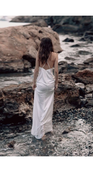 Fate ivory brudekjole i silke look