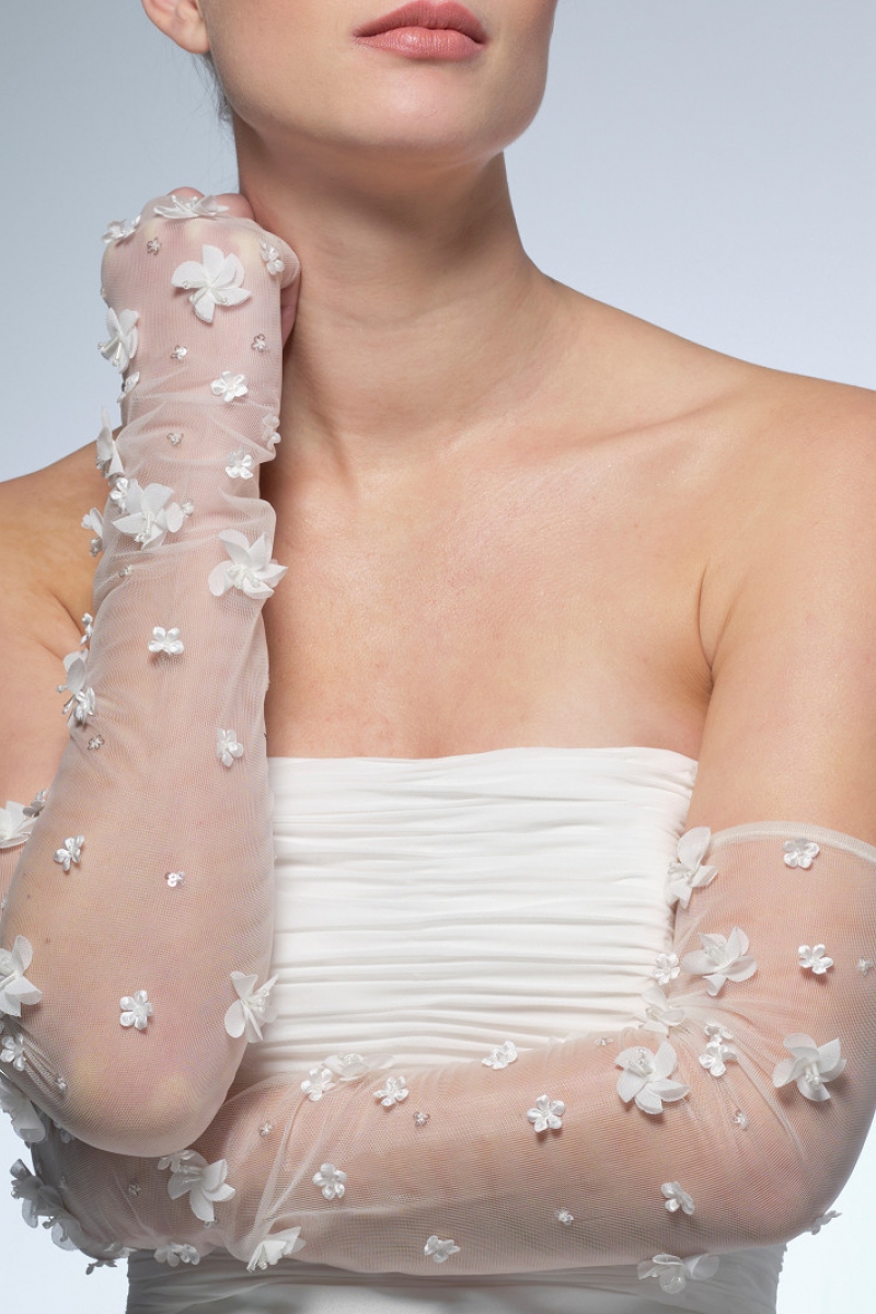 Handske Flowers 60 cm ivory | bridalstore.dk