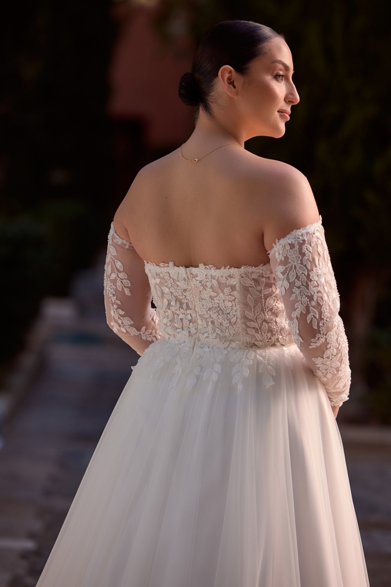 Brudekjole ARWENA | bridalstore.dk