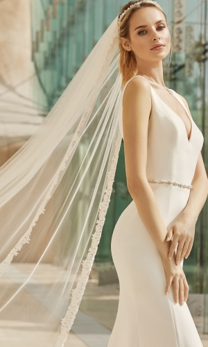 Brudekjole HARBIN | bridalstore.dk