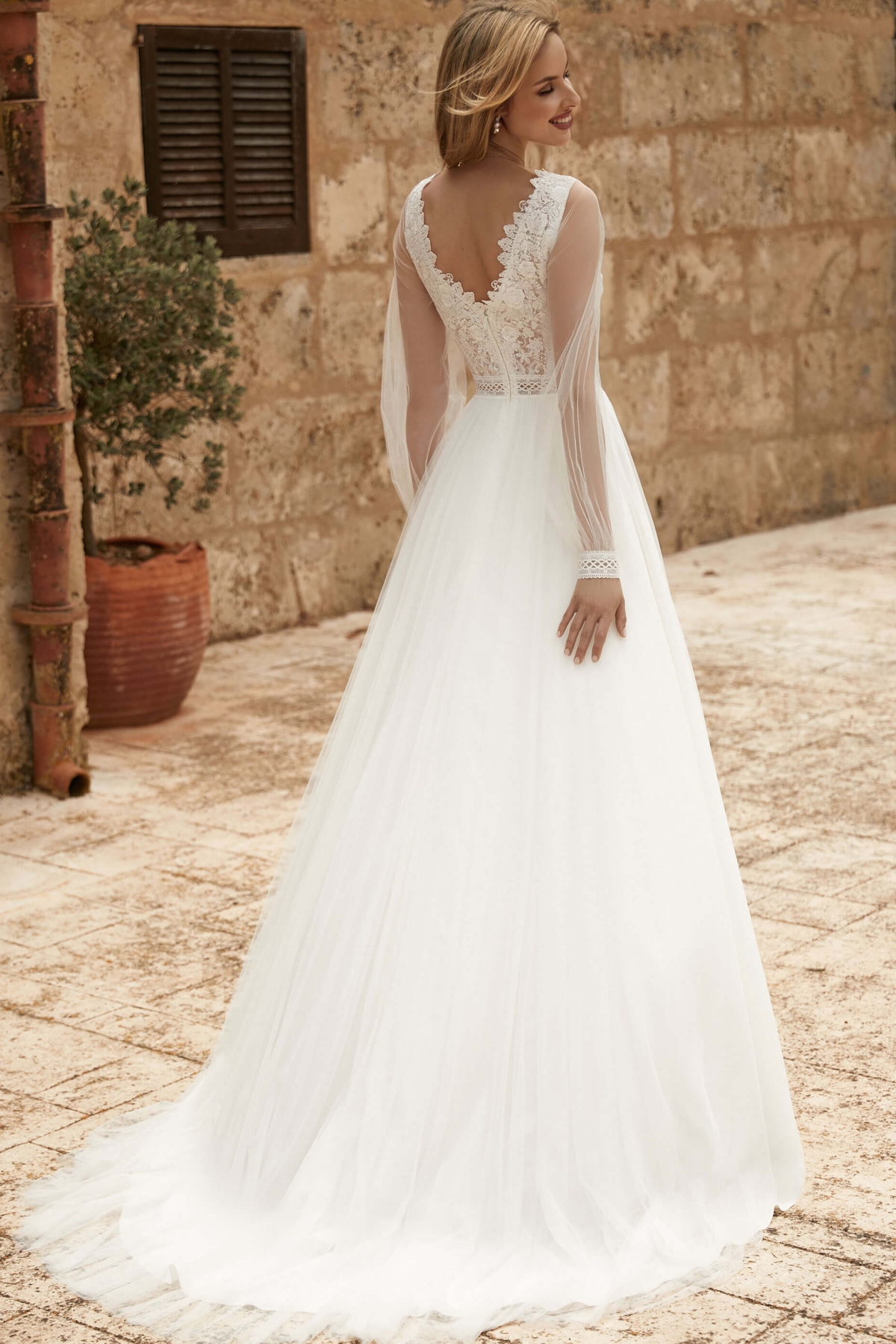 Brudekjole SALAAM | bridalstore.dk