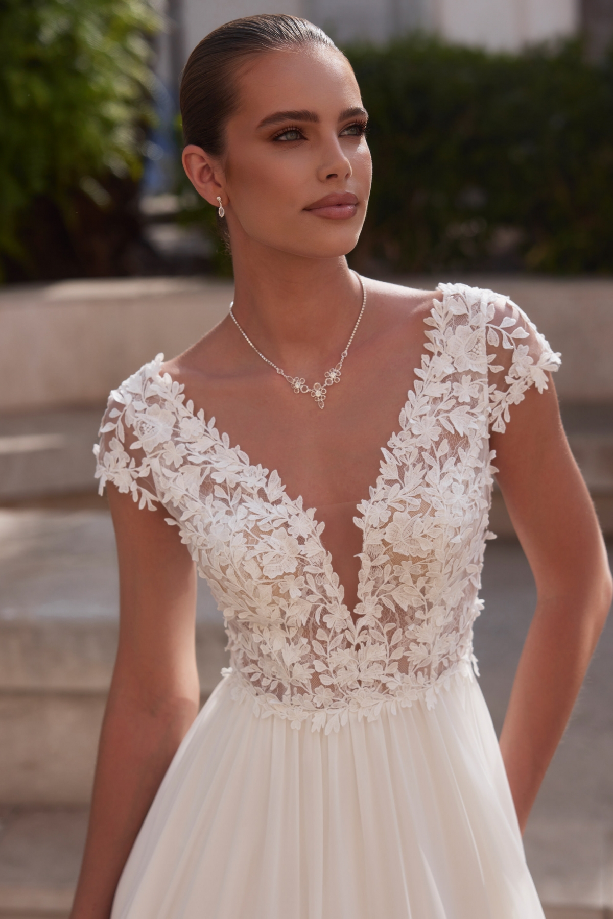 Brudekjole Olena | bridalstore.dk