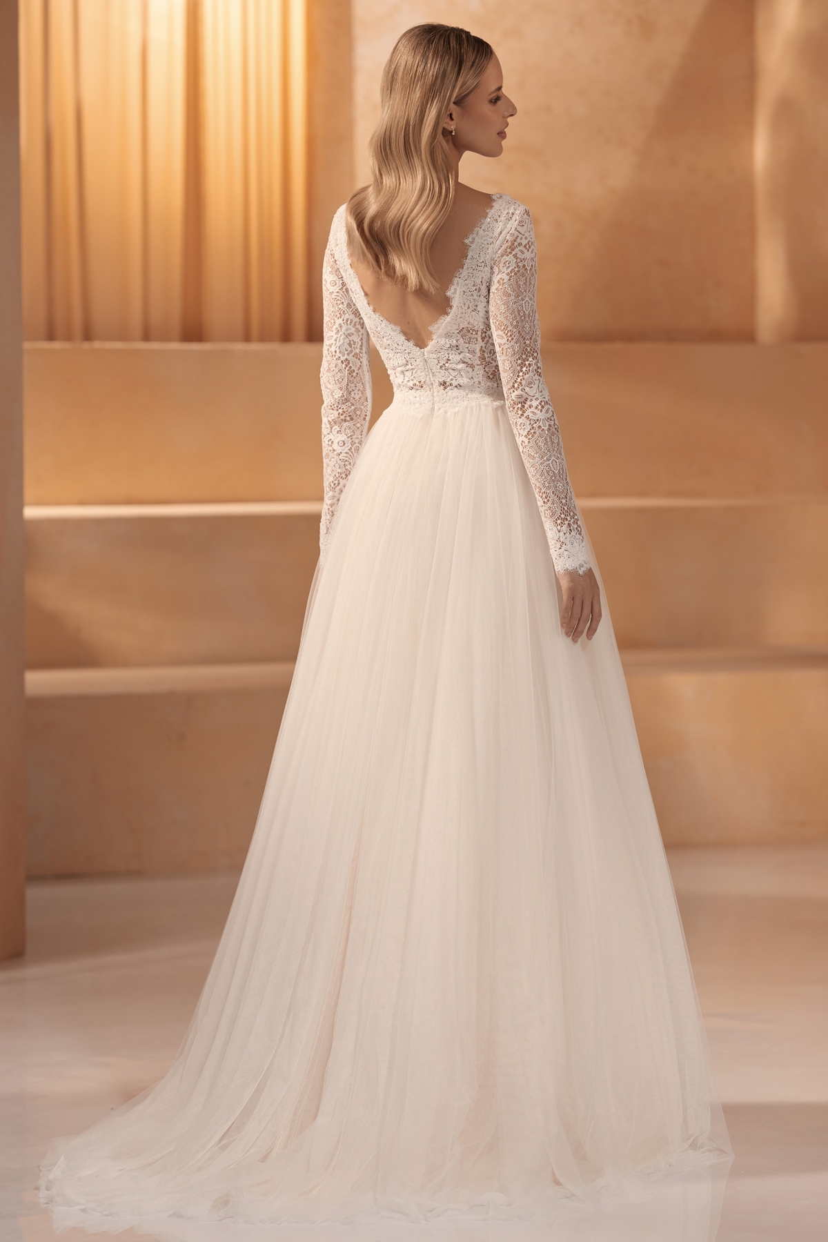 Brudekjole SAVANA | bridalstore.dk