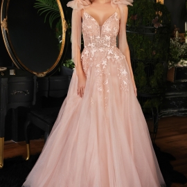 LAHTI festkjole | bridalstore.dk