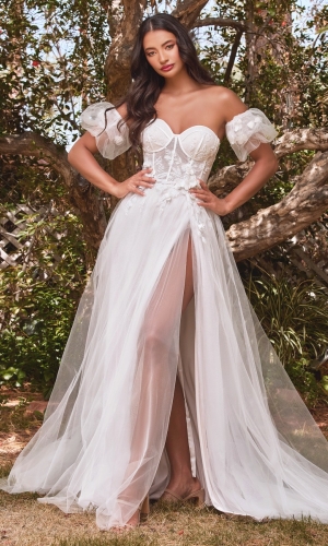 Lang brudekjole CB080W i tyl med slids | bridalstore.dk