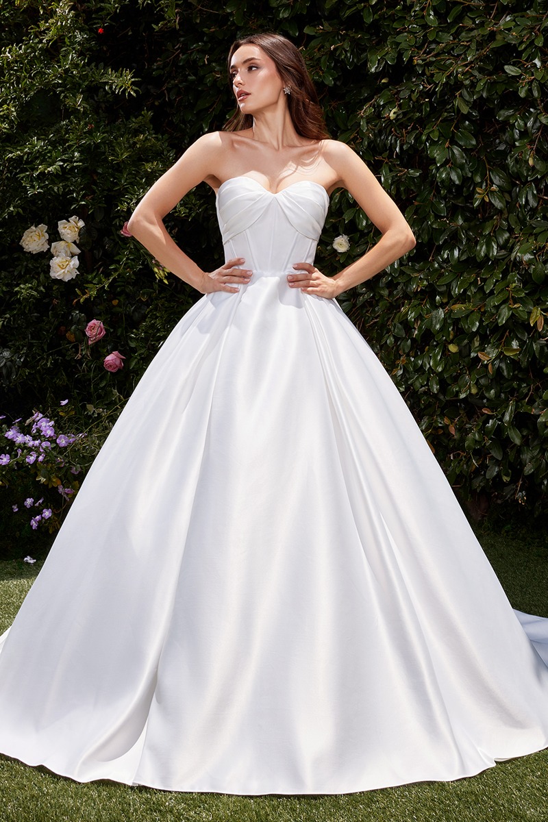 Lang brudekjole CDS512W i satin med draperet | bridalstore.dk