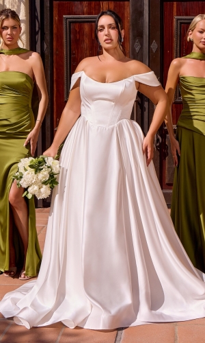 Lang brudekjole CDS513W i satin med fyldigt skørt | bridalstore.dk
