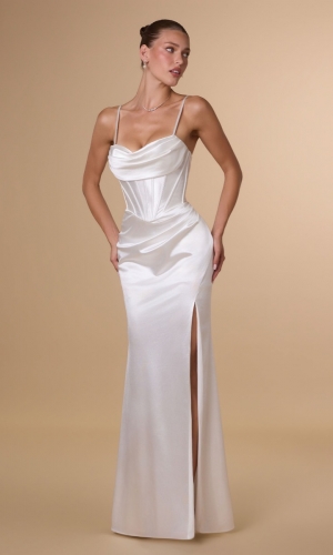 Lang brudekjole T815W i satin med cowl neck | bridalstore.dk