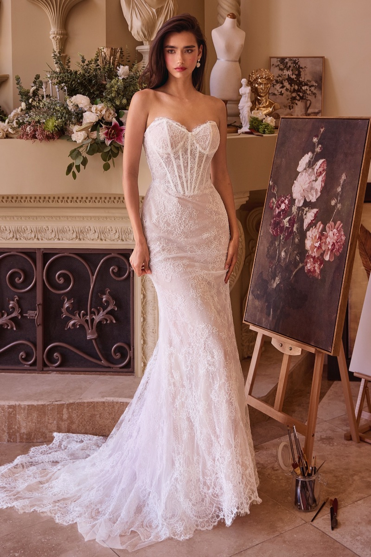 Lang brudekjole WL044 i satin med fyldigt skørt | bridalstore.dk