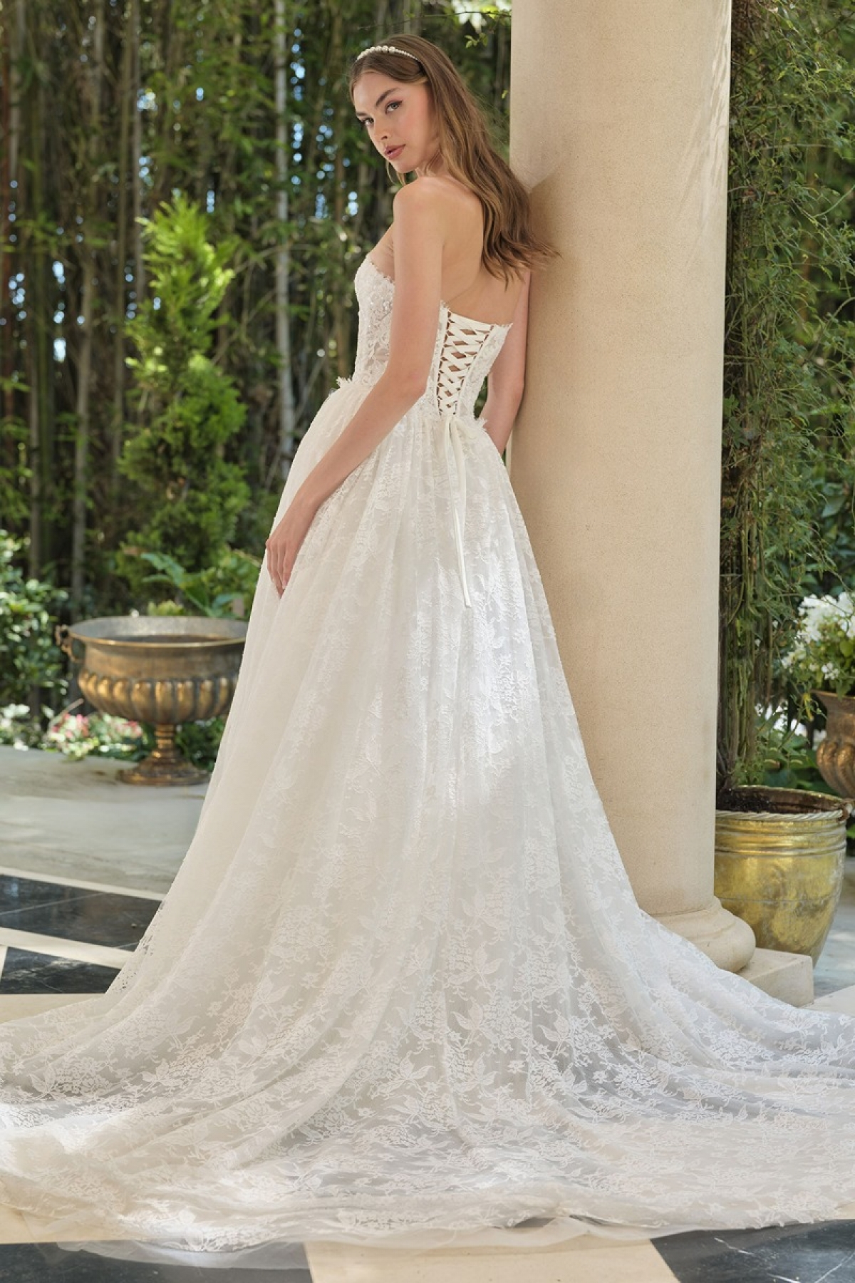 Lang brudekjole WL061 i blonde med korsettop | bridalstore.dk