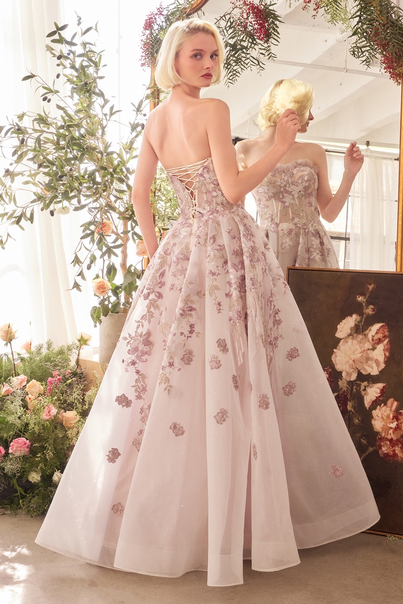 HOJER festkjole | bridalstore.dk