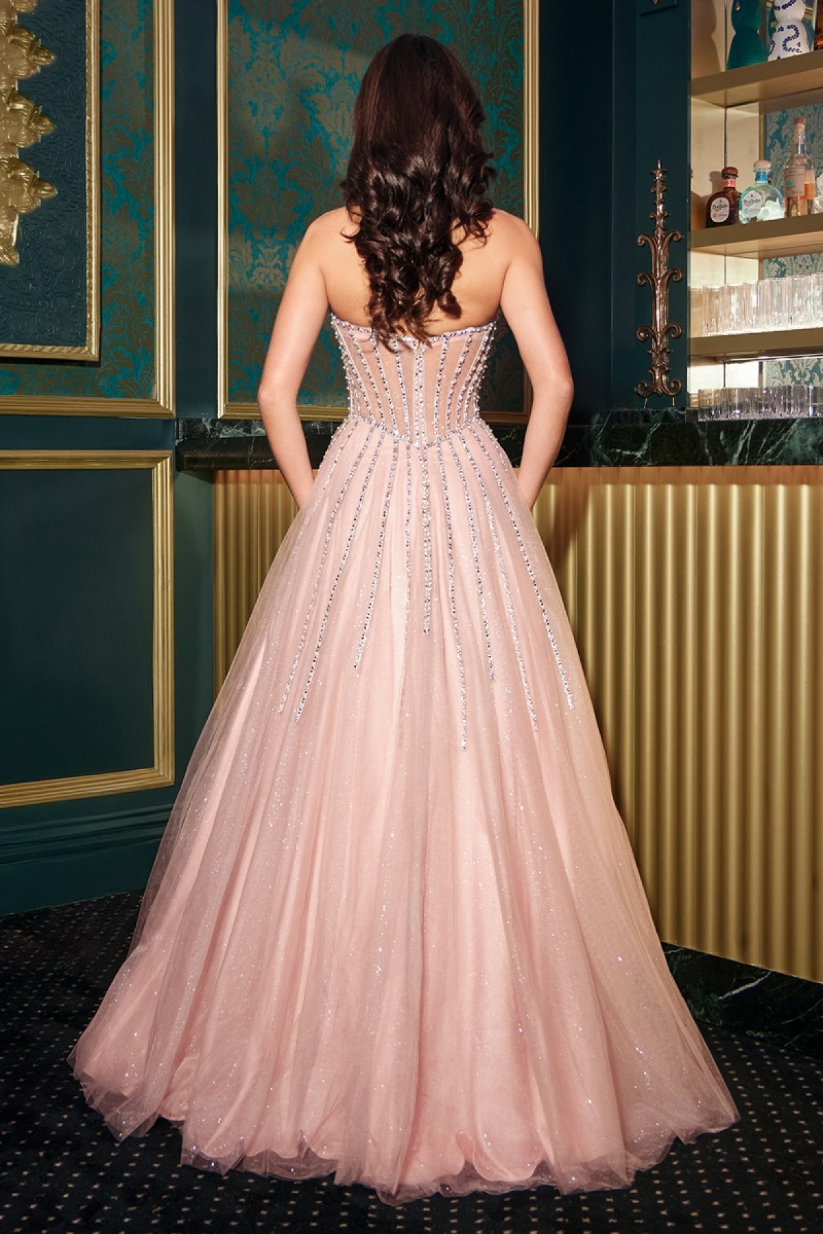 NIBE festkjole | bridalstore.dk