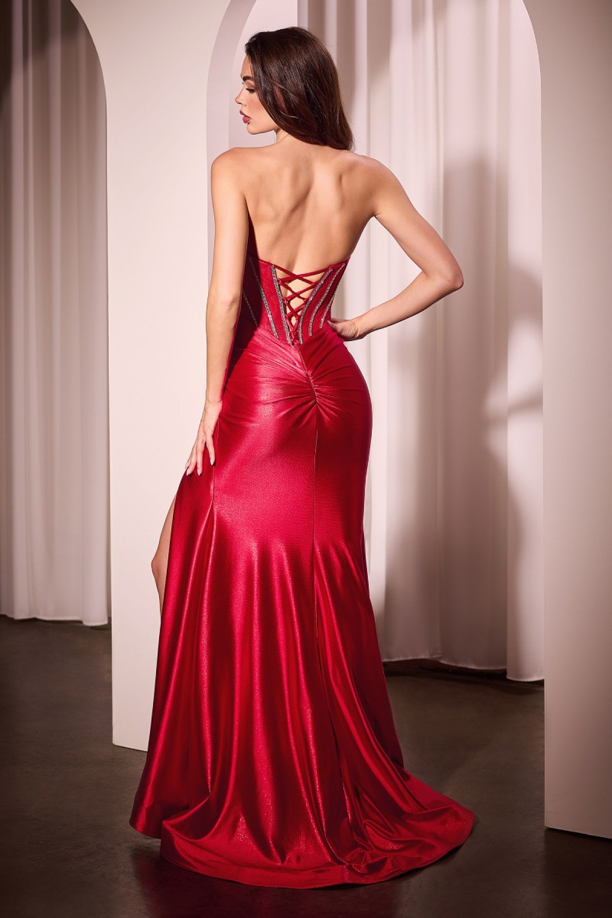 NEWPORT festkjole | bridalstore.dk