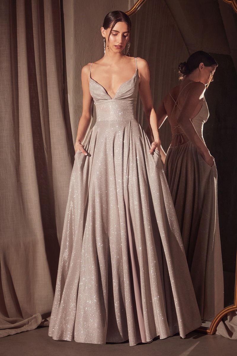 EGENSE festkjole | bridalstore.dk