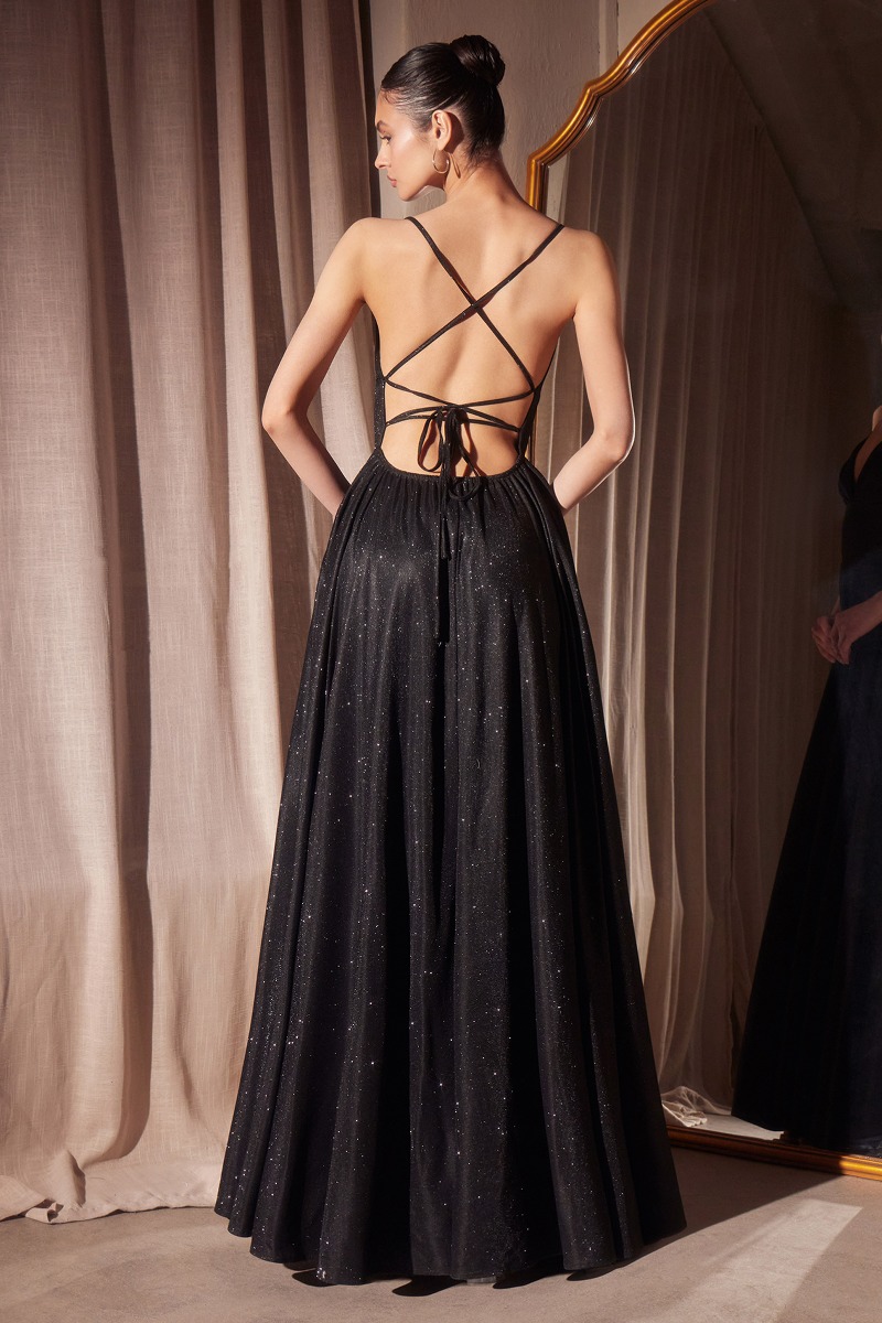 EGENSE festkjole | bridalstore.dk