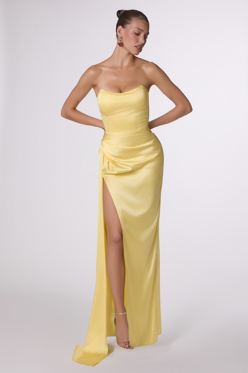 VALLENSBAEK festkjole | bridalstore.dk
