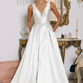 HAMBURG brudekjole til brudens mor | bridalstore.dk