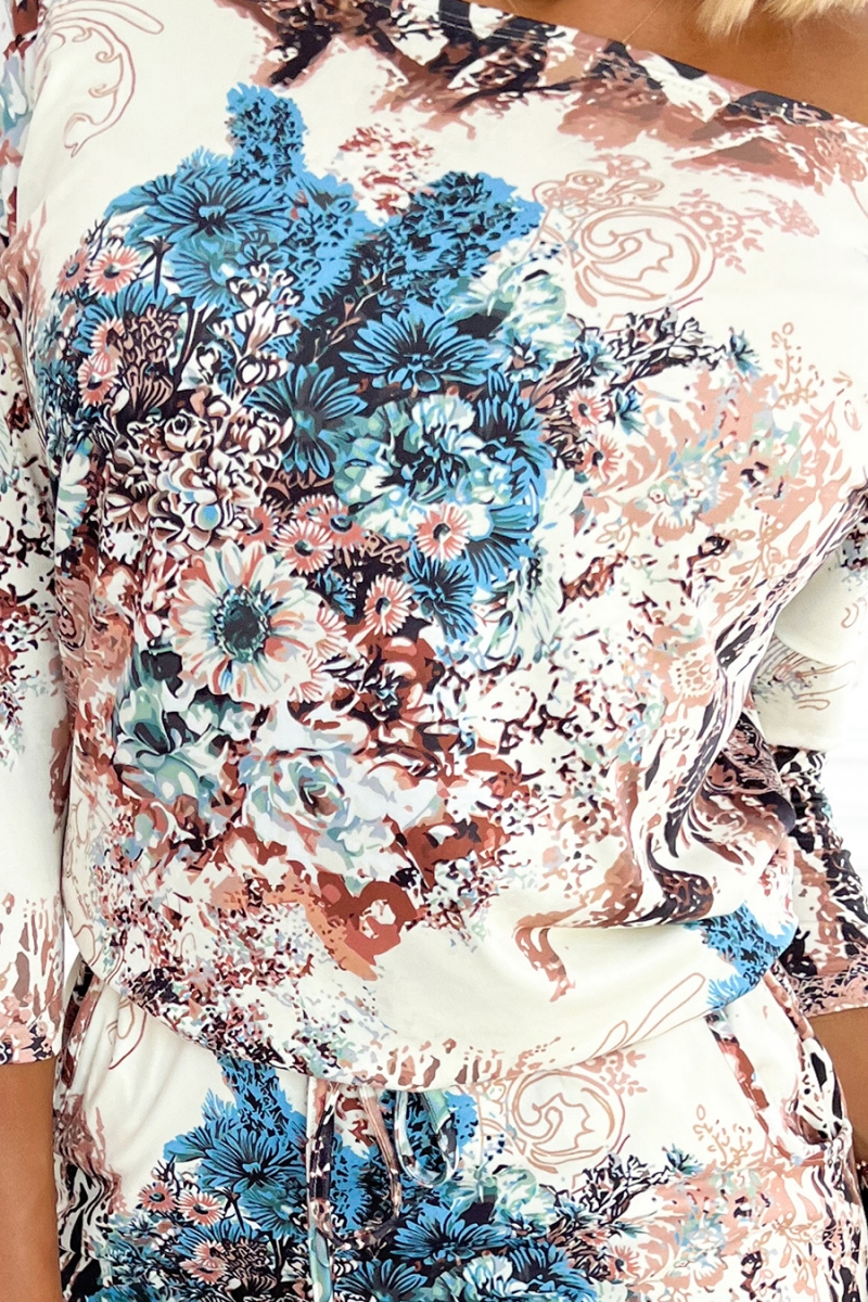 NUMOCO midikjole i beige niebieskie blomster