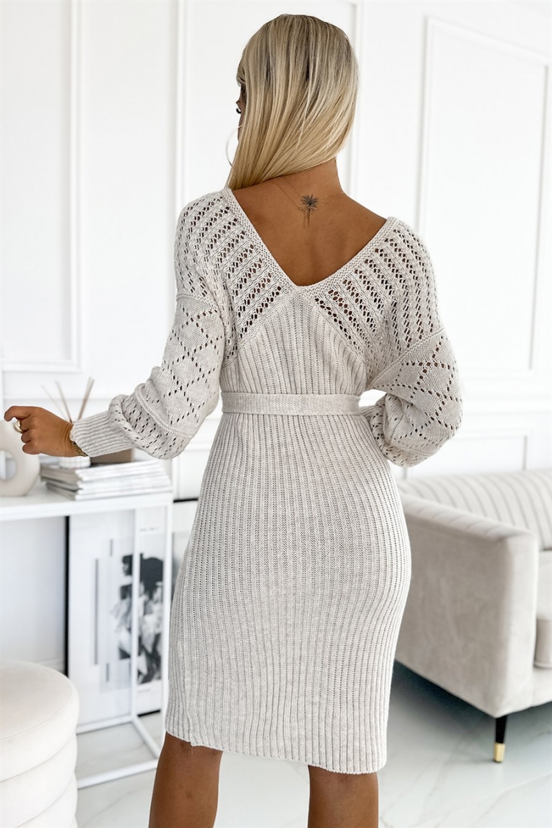 NUMOCO midikjole i beige (507-1)