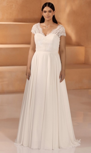 Vintage brudekjole i plus size med blonde overdel